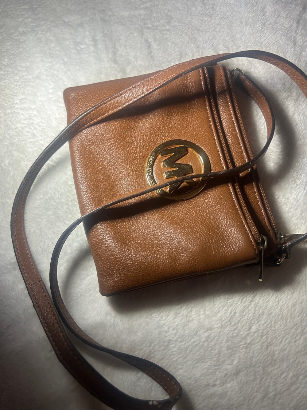 Michael Kors Chestnut Brown Pebbled Leather Crossbody with Gold MK Emblem - Picture 6 of 6
